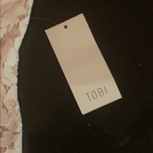 White lace dress - Picture 3 of 4